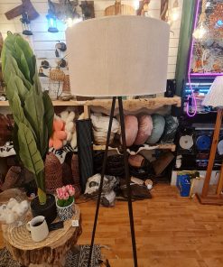 Lampara de pie Trípode óxido